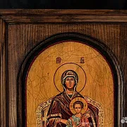 Иконы Христа и Богоматери в дубовом окладе — фотография 3