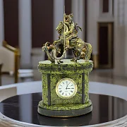 Каминные часы «Георгий Победоносец» на змеевике, 270 мм — фотография 1