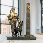 Бронзовая статуэтка «Караул» — фотография 1