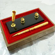 Подставка под визитки на долерите. Златоуст — фотография 3