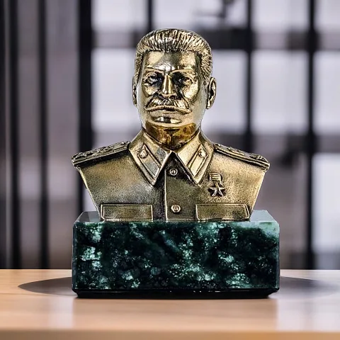 Бронзовый бюст «И.В. Сталин»
