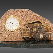 Часы «Карьерный самосвал» со змеевиком — фотография 2