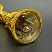 Колокольчик «Кролик с монеткой» из бронзы — фотография 3