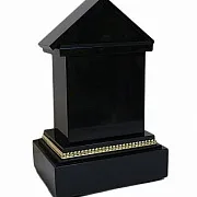 Каминные часы «Домик» из яшмы и долерита — фотография 2
